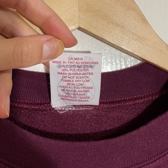 McMaster University Crewneck - Picture 4 of 5